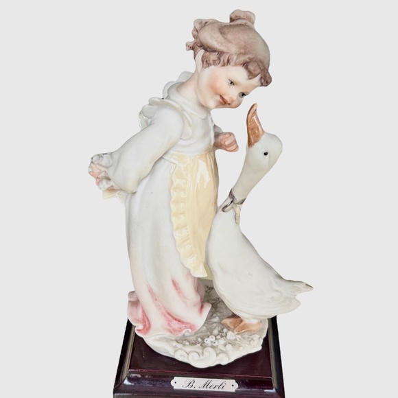 1983 Bruno Merli Porcelain Figurine Young Girl with Goose Capodimonte Italy - Picture 1 of 8